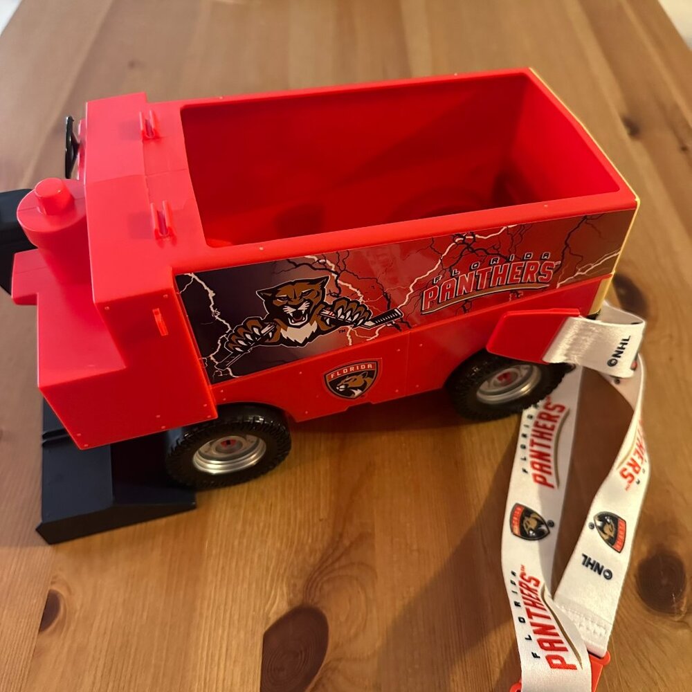 NHL Florida Panthers Zamboni Popcorn Bucket Collectible Arena Souvenir w/Strap